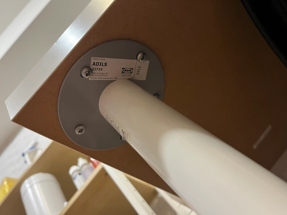 IKEAデスクチェアセットの写真2枚目