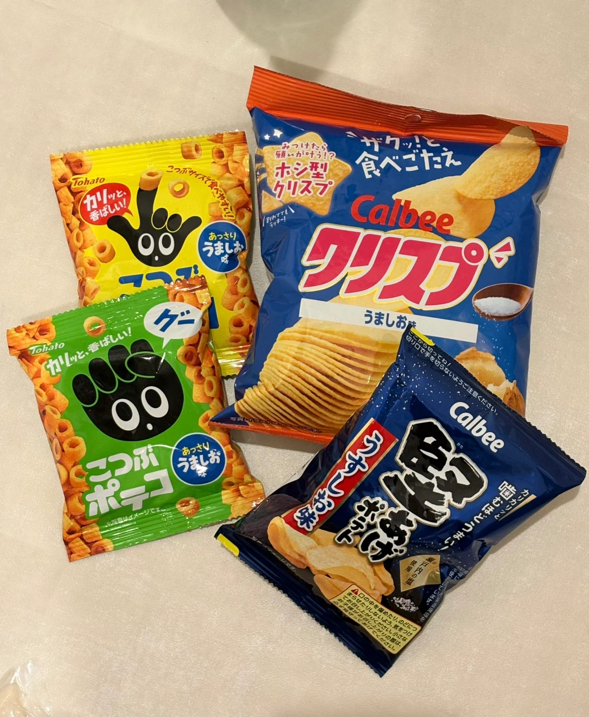 カットりんご✴︎スナック×4✴︎カロリーメイト✴︎バランスパワー✴︎入浴剤2種