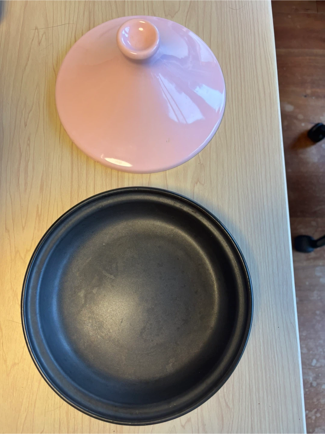 タジン鍋 ピンク 蓋付きの写真2枚目