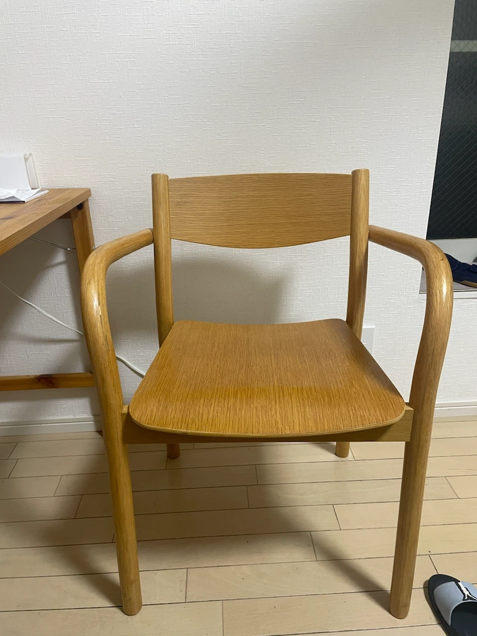 良品計画の椅子35000円とデスク7999円のセットの写真2枚目