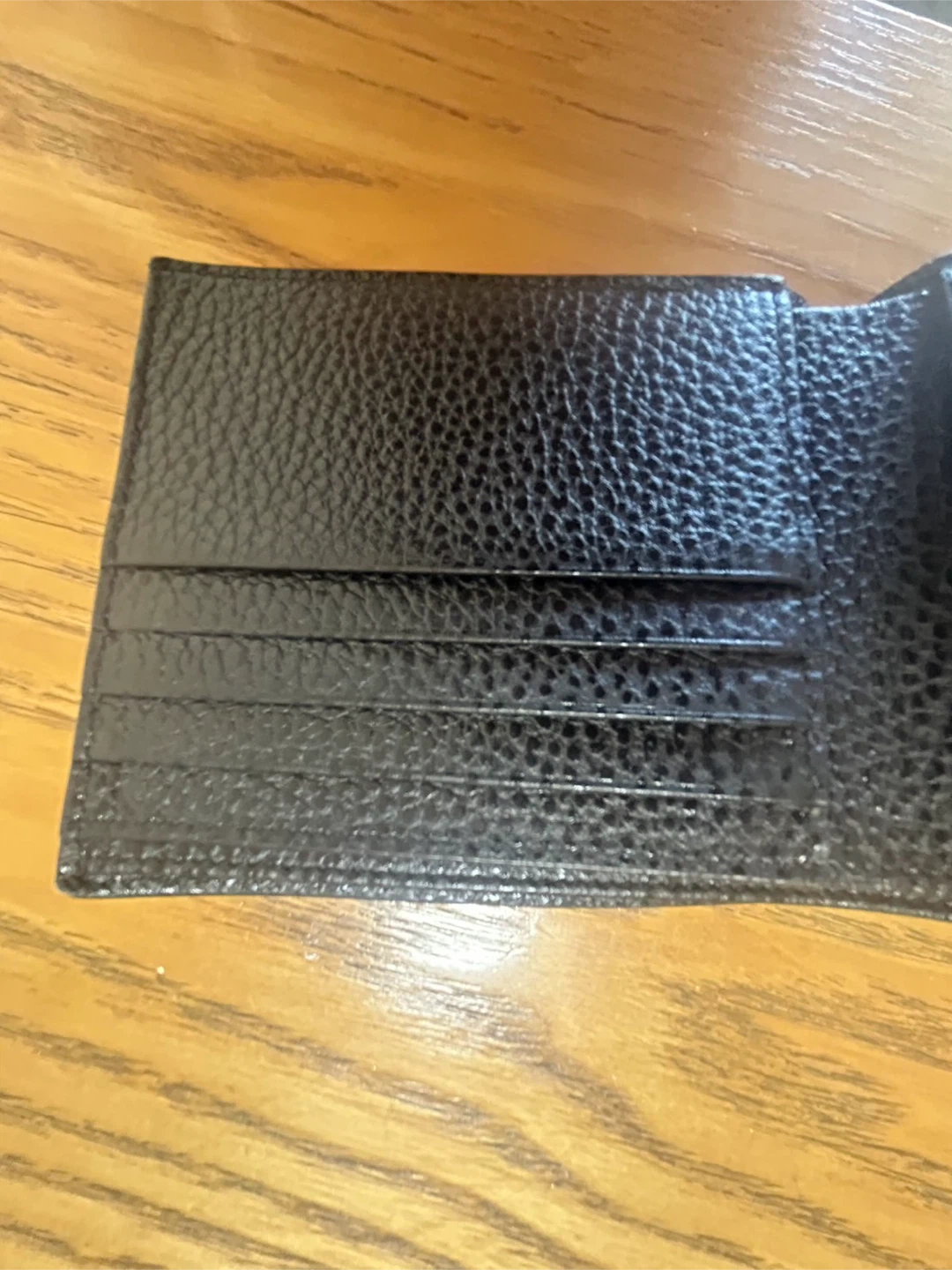 Saint Laurent(サンローラン)二つ折り財布 黒定価90000円!の写真7枚目