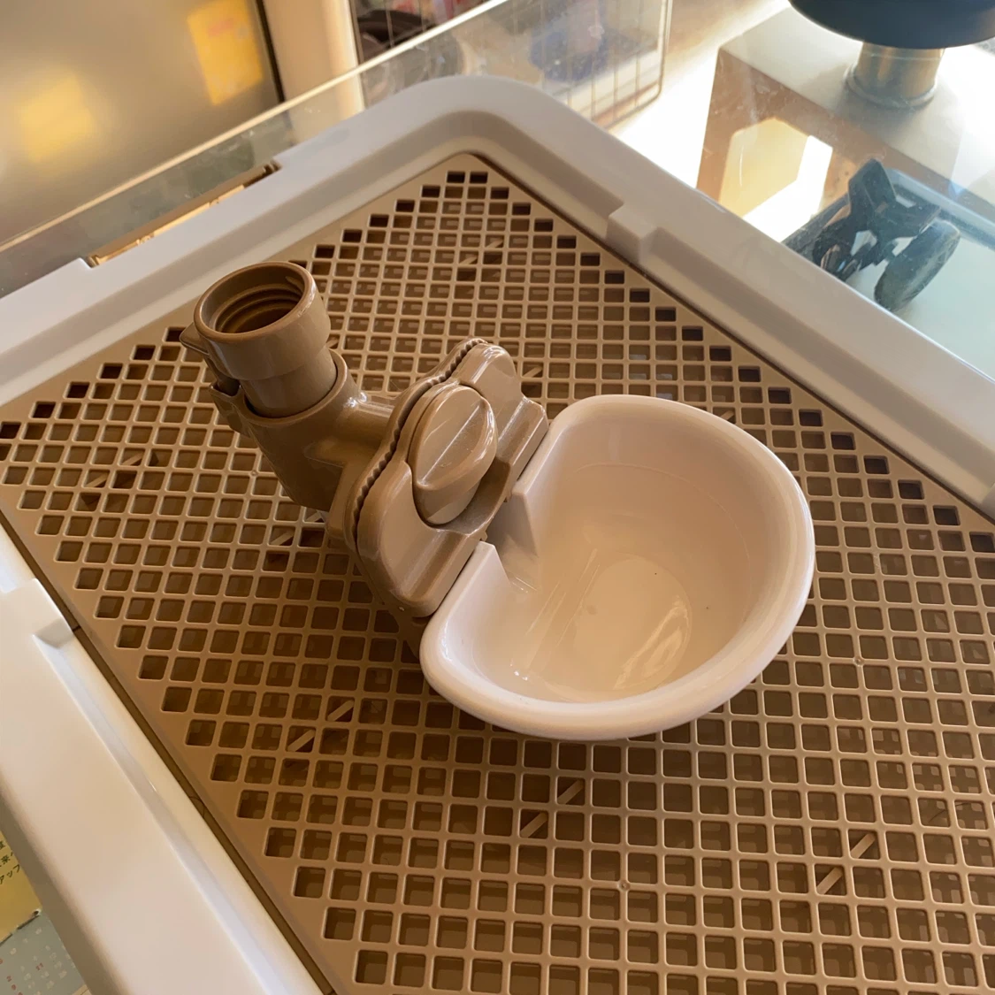 ペット用キャリーバッグと防寒マット、給水器のセットの写真6枚目