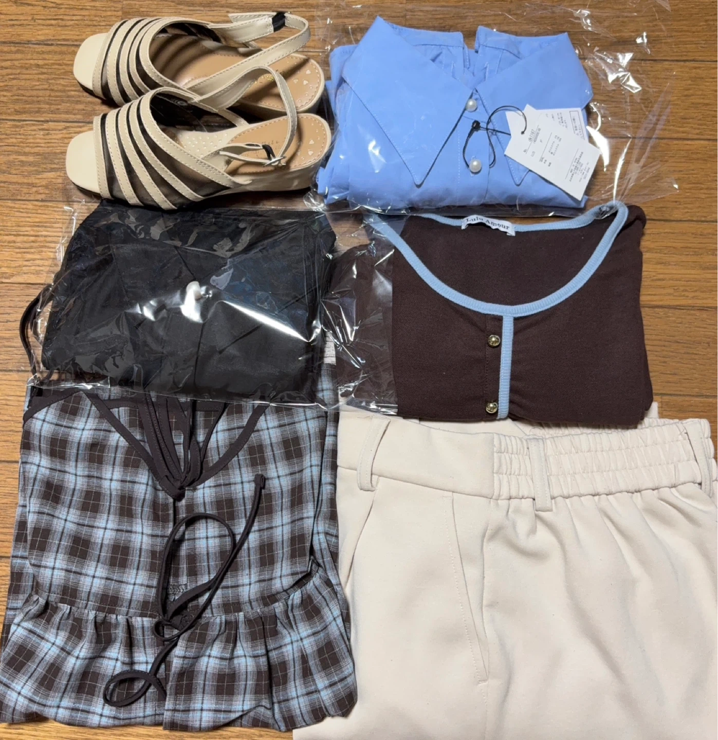 レディース 服、サンダルまとめ売り