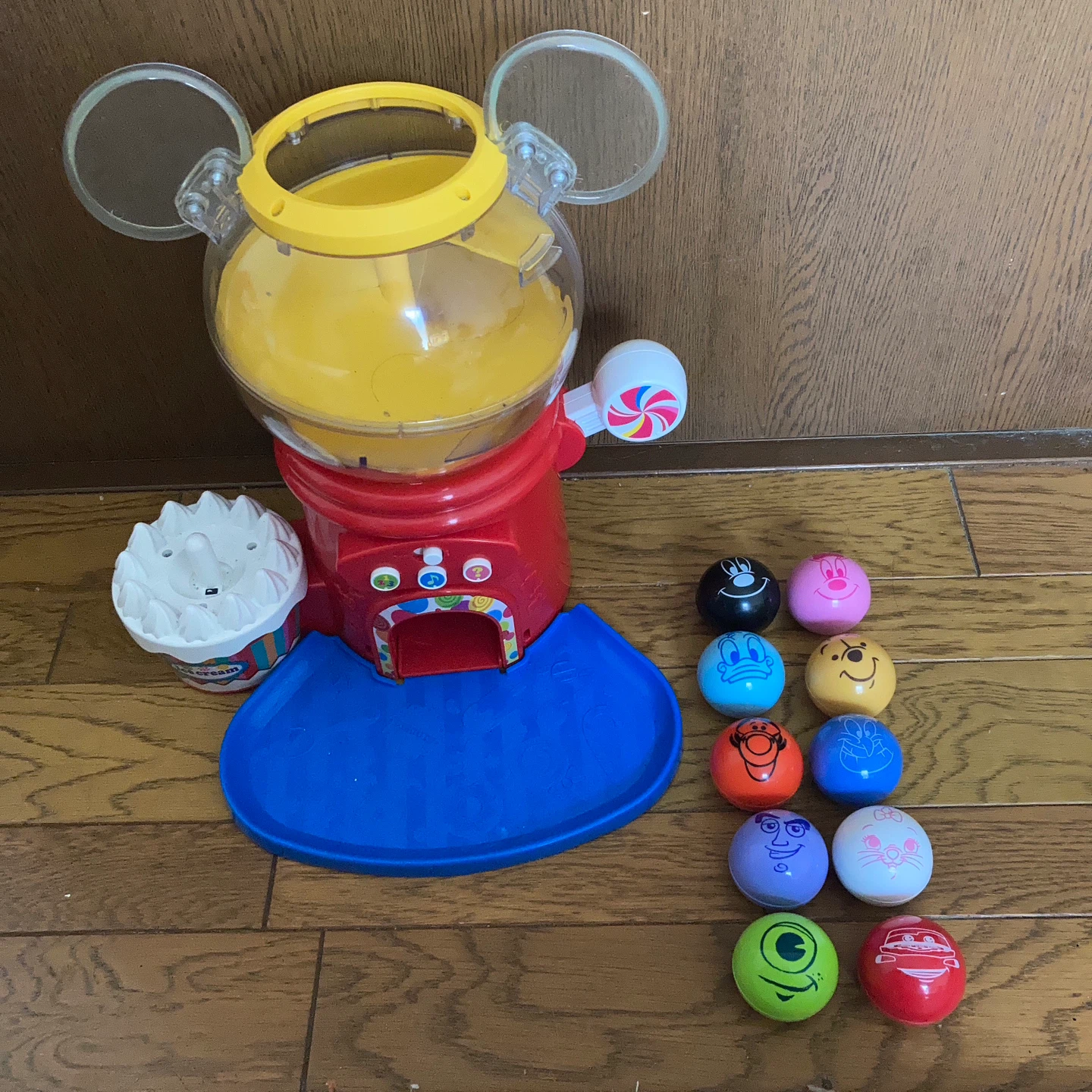 ディズニー おしゃべり いっぱいガチャ