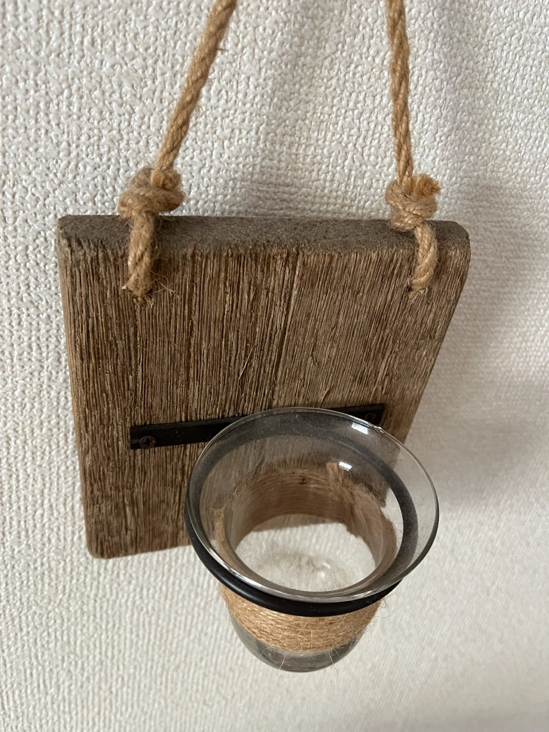 壁掛け ガラスベース 麻紐飾りの写真2枚目