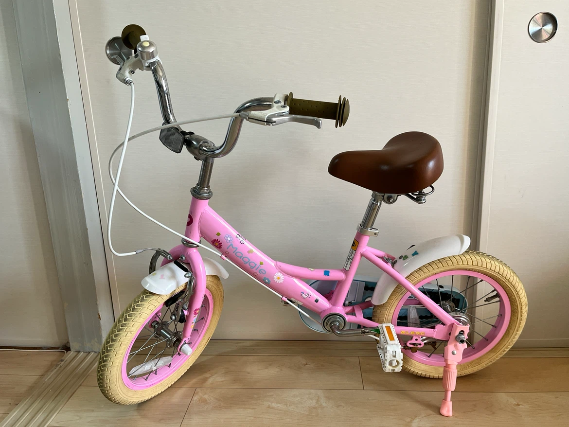 Pink kids bicycle, 14 inch.の写真3枚目