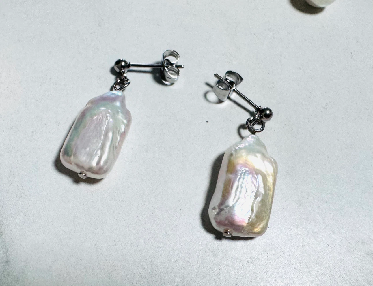 様々な未使用のアクセサリーの写真2枚目