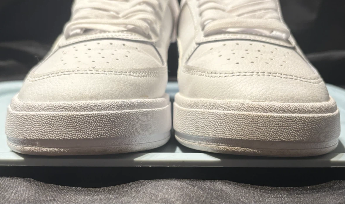 PUMA Caven プーマ ケーブン メンズスニーカー 26cmの写真2枚目