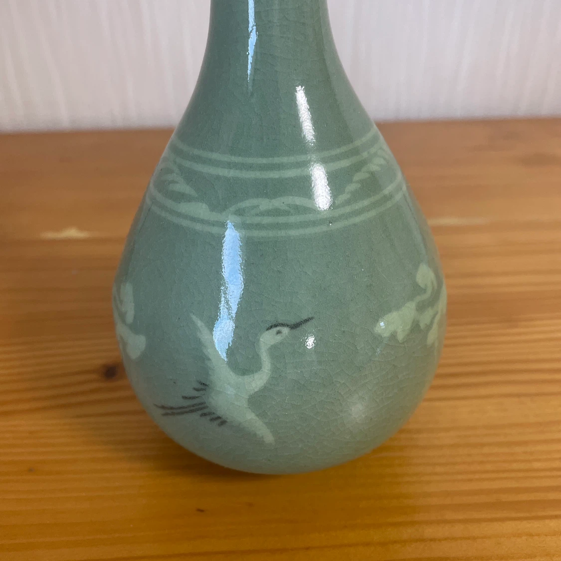 高麗青磁 花瓶 鶴模様 陶器 一輪挿しの写真3枚目
