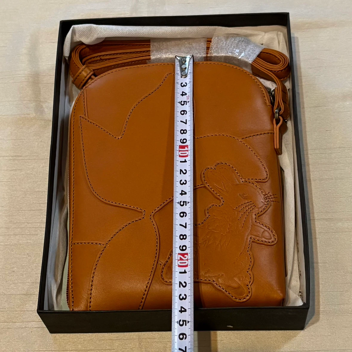 ピーターラビット 120周年記念 スマートポシェットの写真2枚目