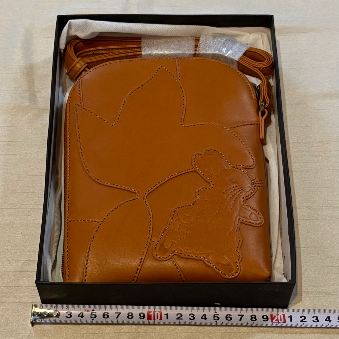 ピーターラビット 120周年記念 スマートポシェットの写真3枚目