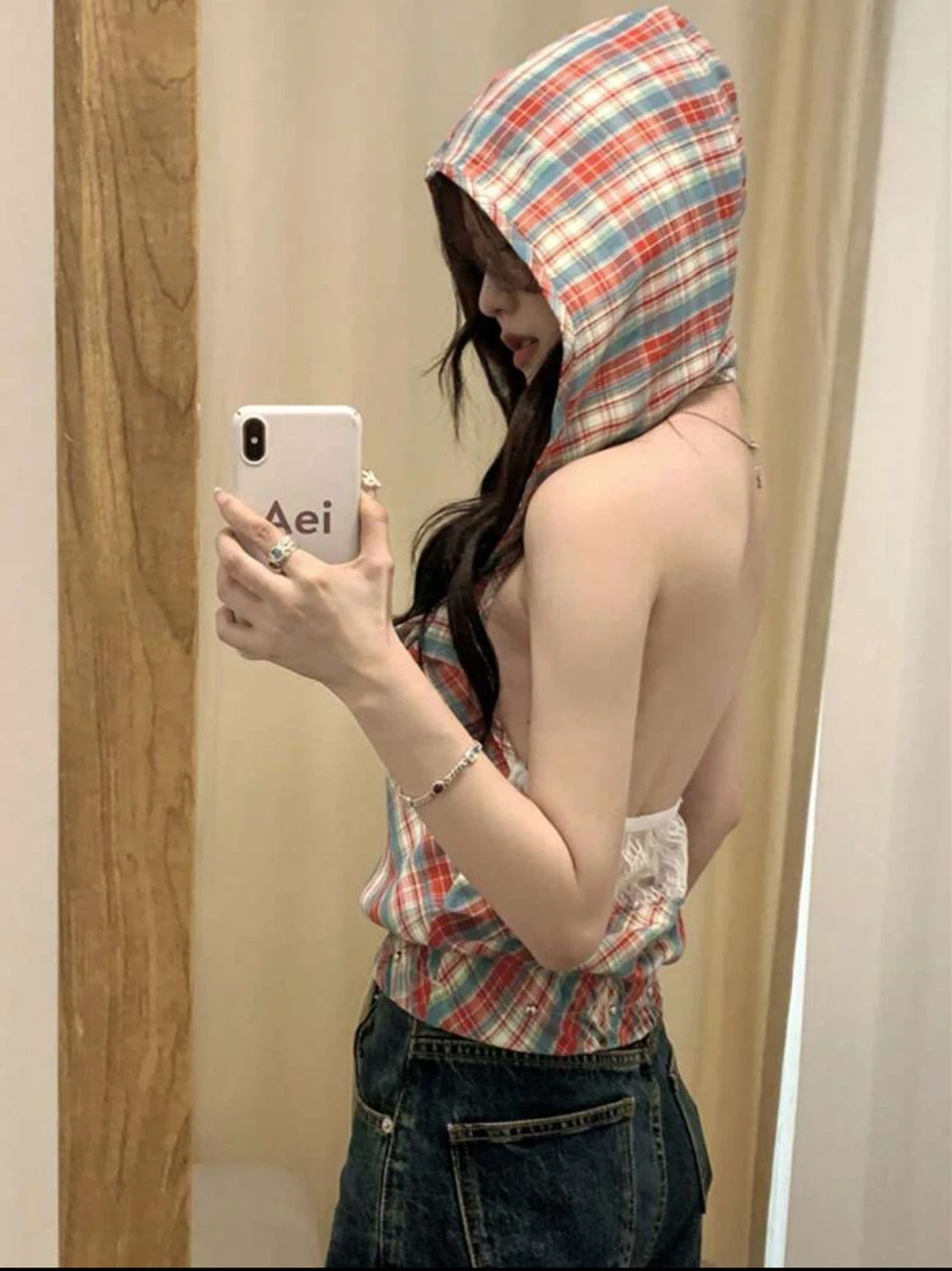 チェック柄 フード付き ミニワンピースの写真2枚目