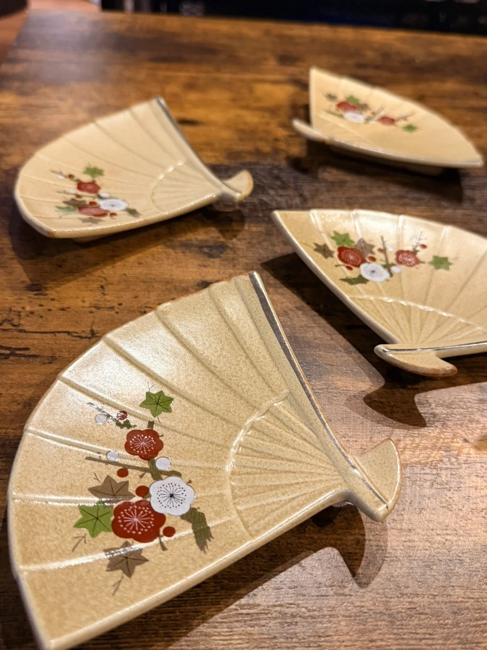 扇皿 4枚セット 陶器 和食器の写真2枚目