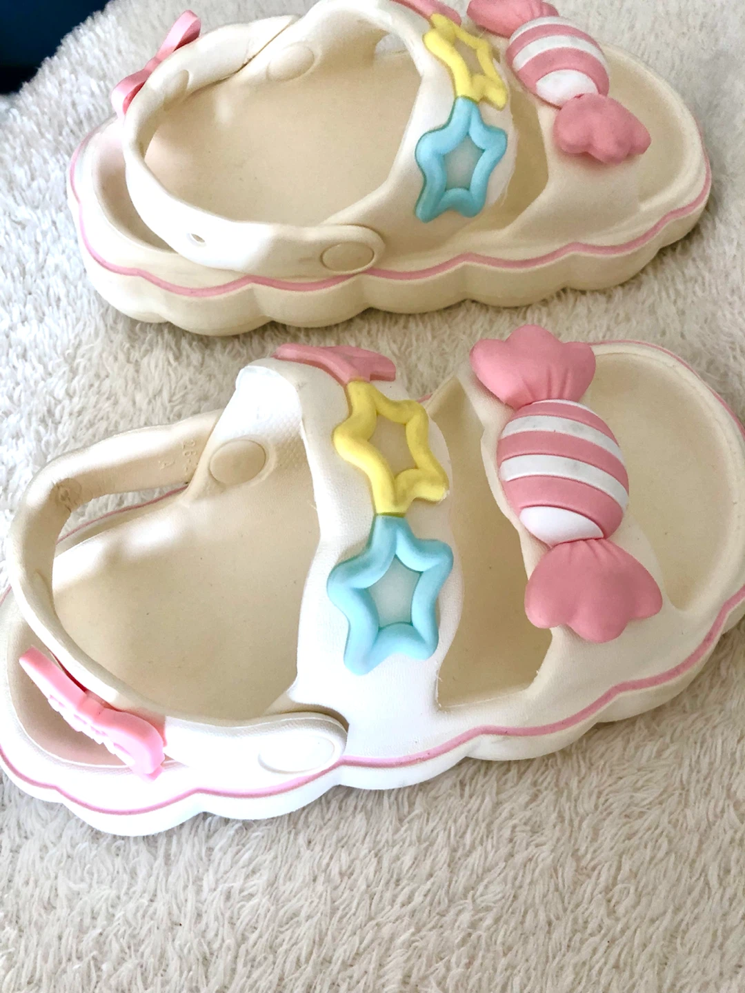 👧✨かわいい白いサンダル、サイズ17cm🌟✨の写真4枚目