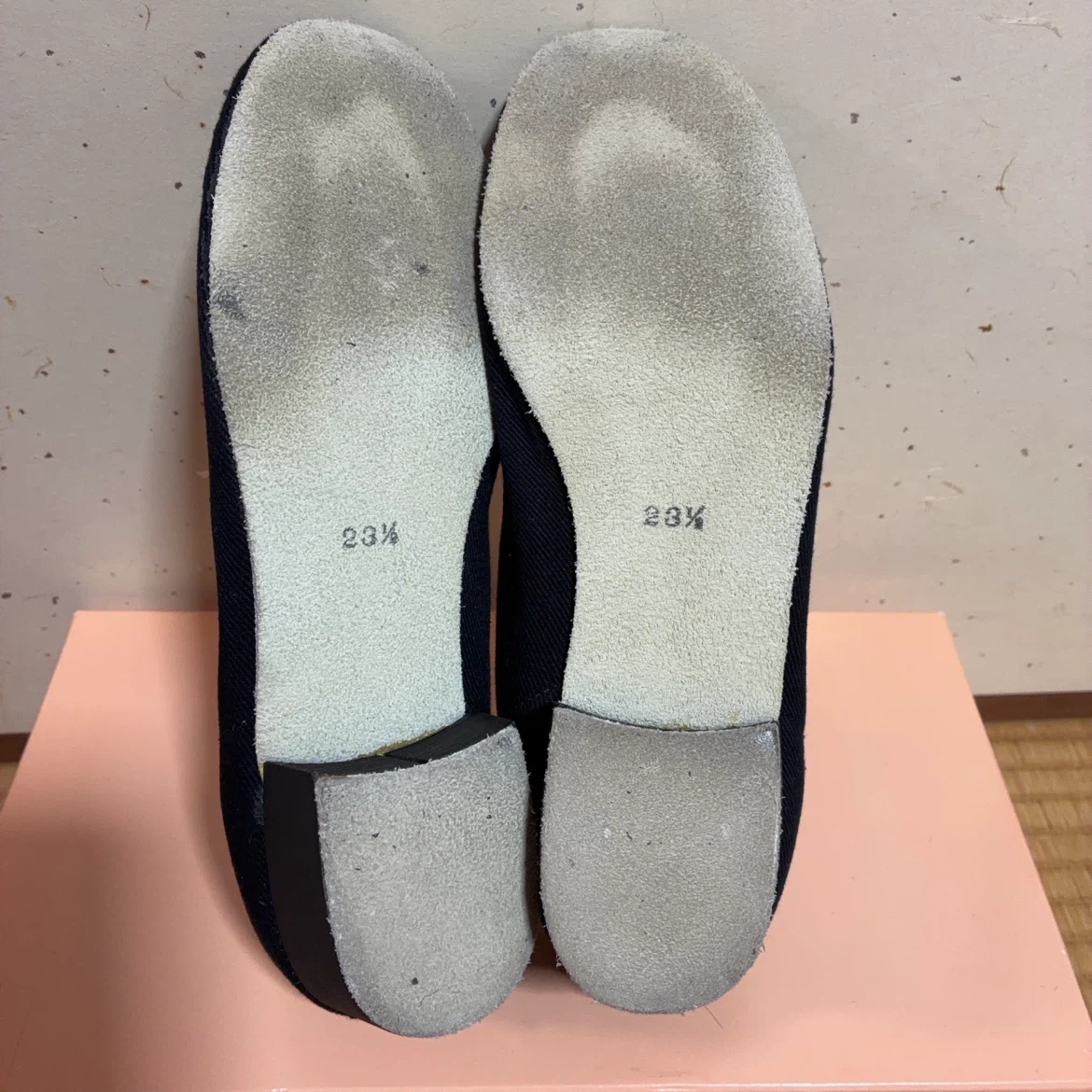 チャコット キャラクターシューズ バレエ ブラック 23.5cmの写真2枚目