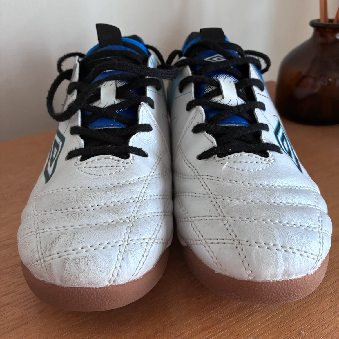 アンブロ アクセレイター 23cm フットサルシューズの写真7枚目