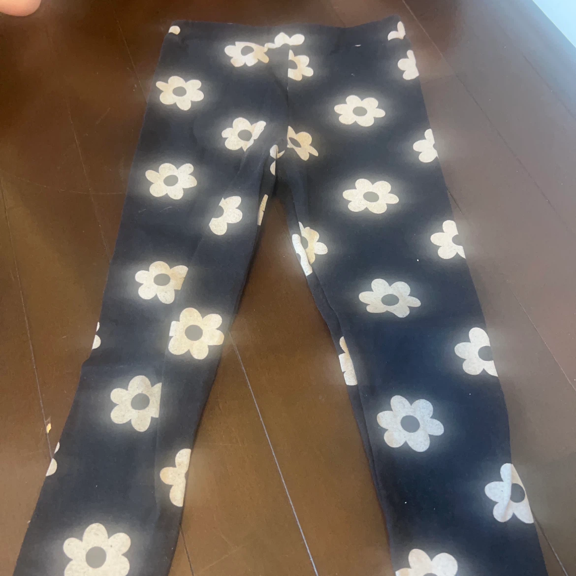 H&M アナと雪の女王 長袖Tシャツ・レギンスセットの写真3枚目