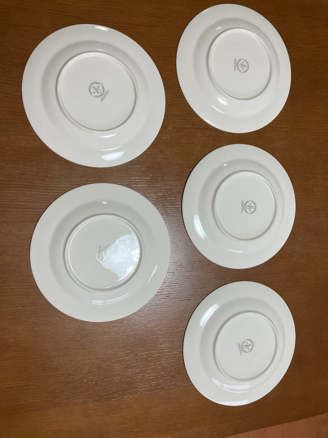 ピーターラビットパーティ皿セットの写真2枚目