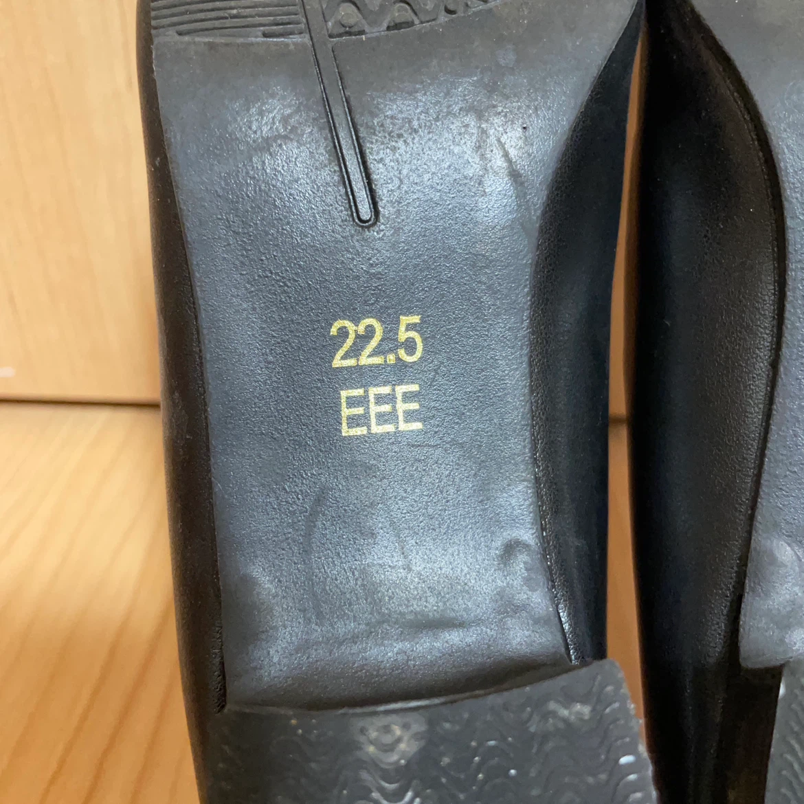 ロメオバレンチノ パンプス 黒 22.5cm EEEの写真8枚目