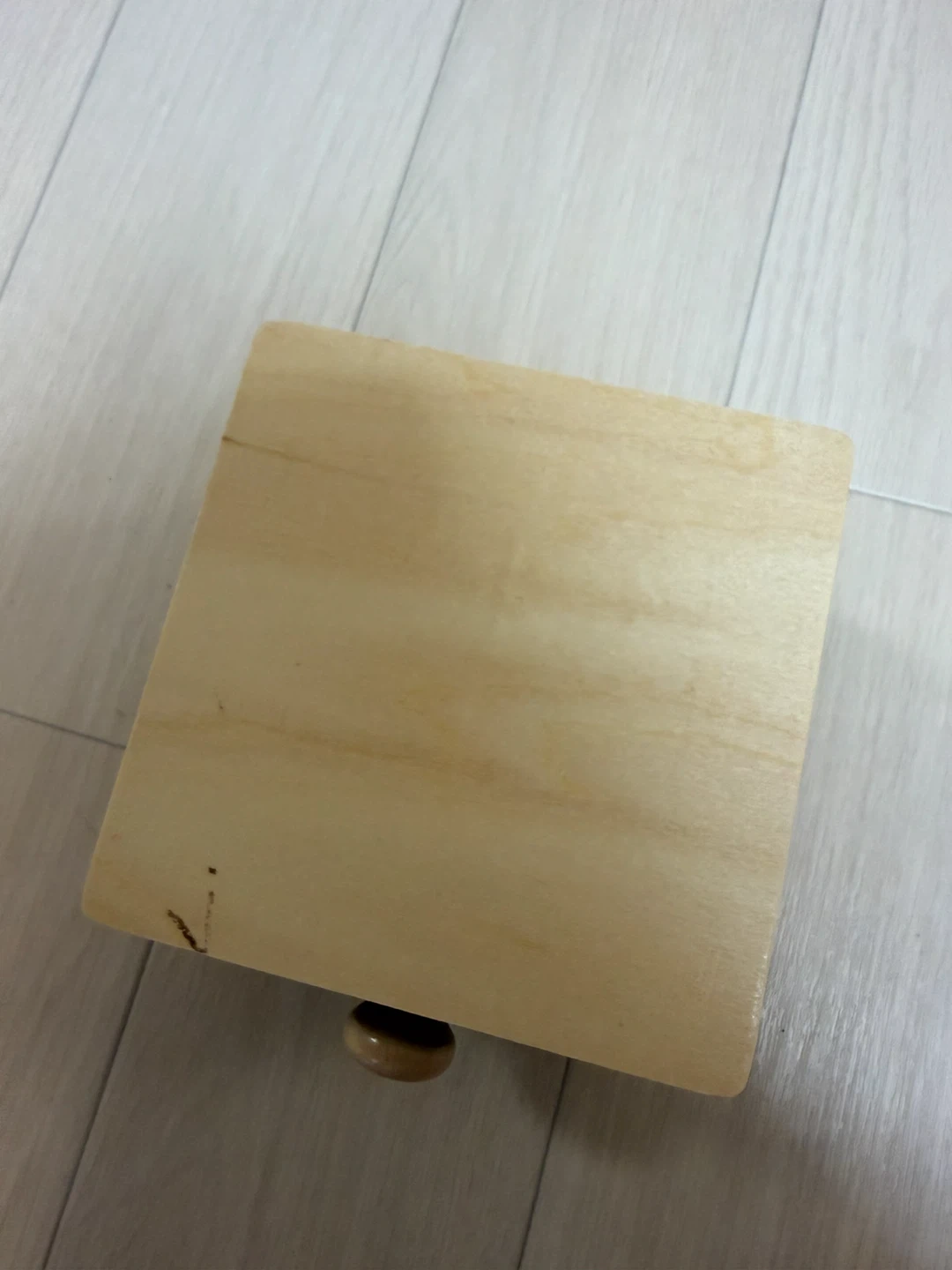 美品☆木製 知育玩具 ボール落とし モンテッソーリ 引き出し付玉入れの写真6枚目