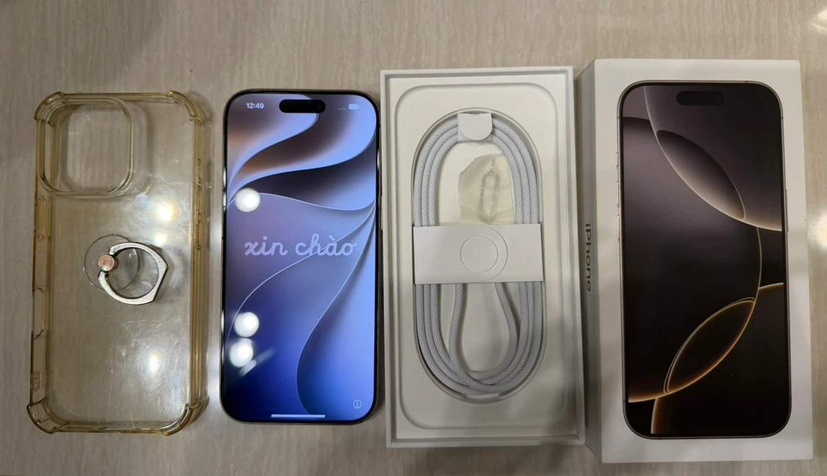 Apple iPhone16pro 256GB ナチュラルチタニウム 91%
