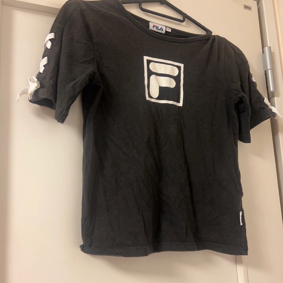 フィラ 半袖Tシャツ 黒 140cm
