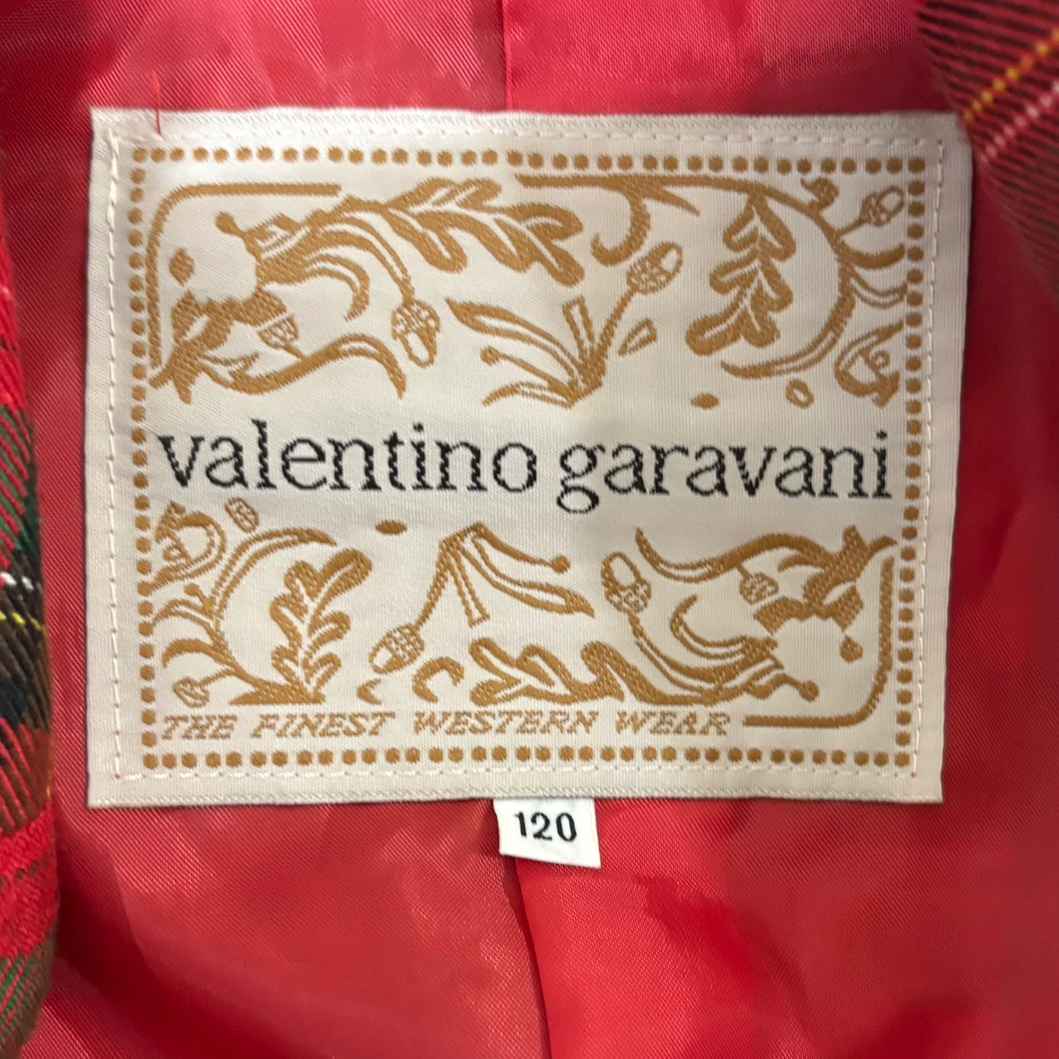 valentino garavani キッズ スーツセットアップ 120 130の写真6枚目