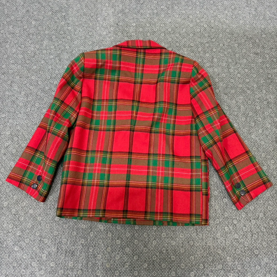 valentino garavani キッズ スーツセットアップ 120 130の写真10枚目