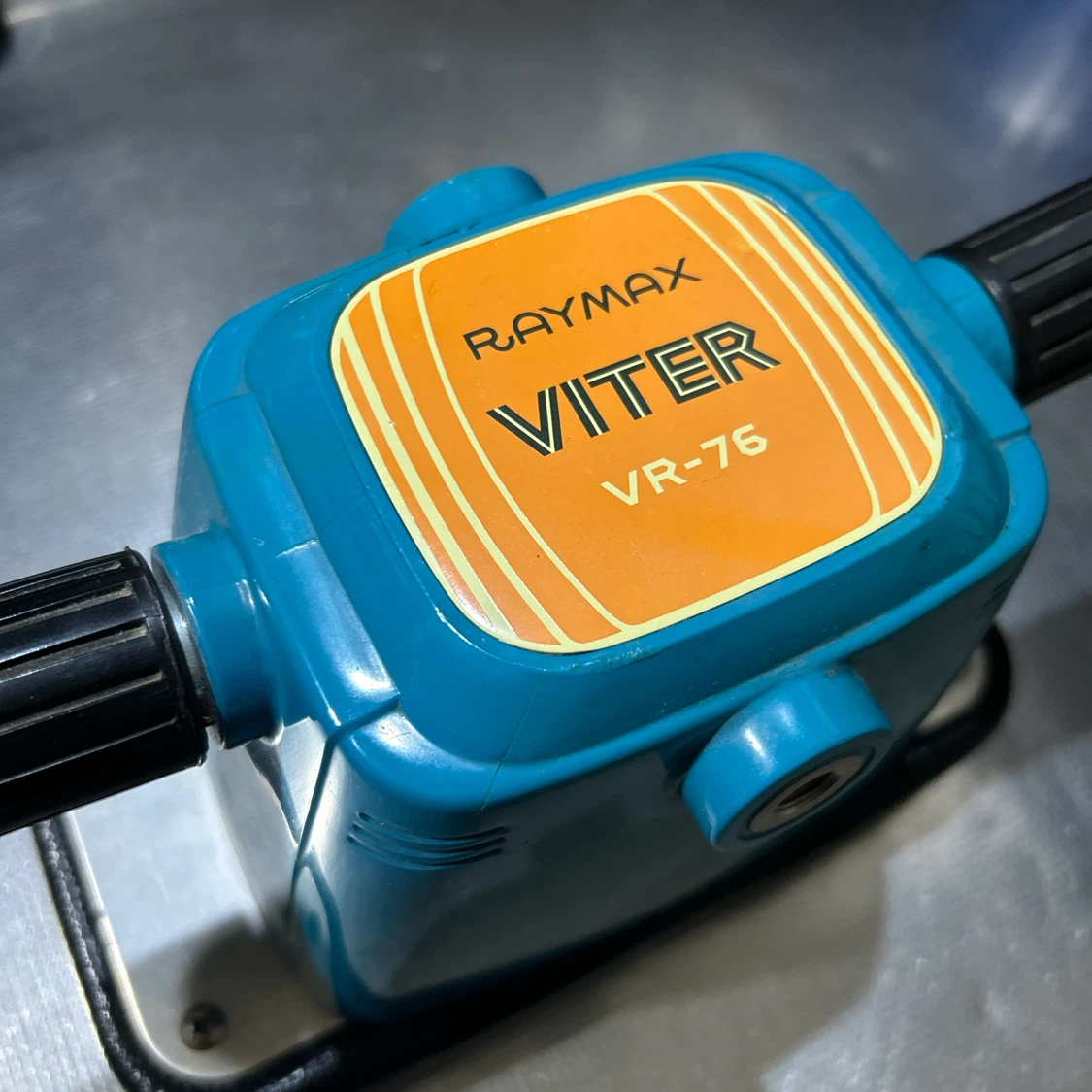 レイマックス バイター VR-76型 マッサージ器の写真2枚目
