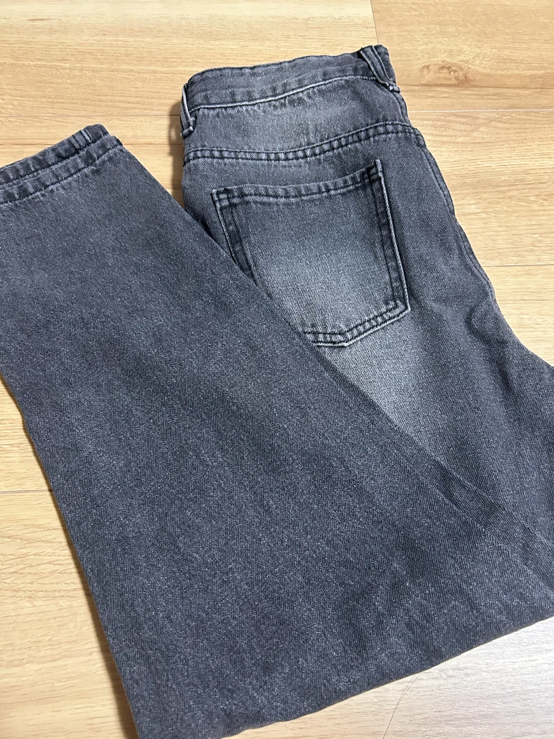 デニムパンツ Mサイズ ブラックの写真3枚目