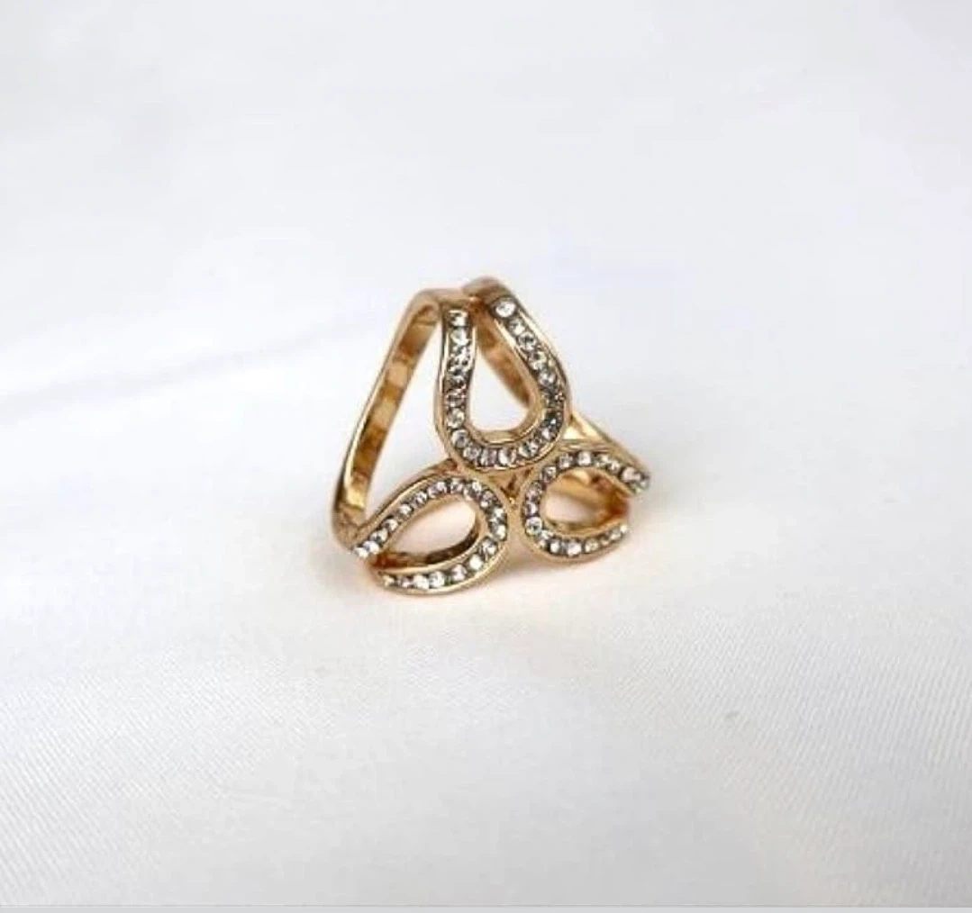スカーフリング スカーフ留め おしゃれ トライアングルの写真2枚目