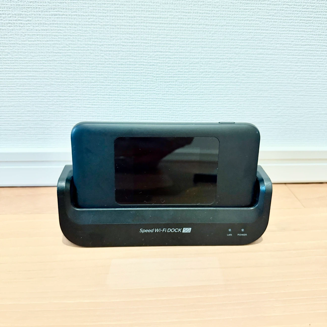《ポケットWi-Fi》Speed Wi-Fi DOCK 5G 01 本体+専用ドック