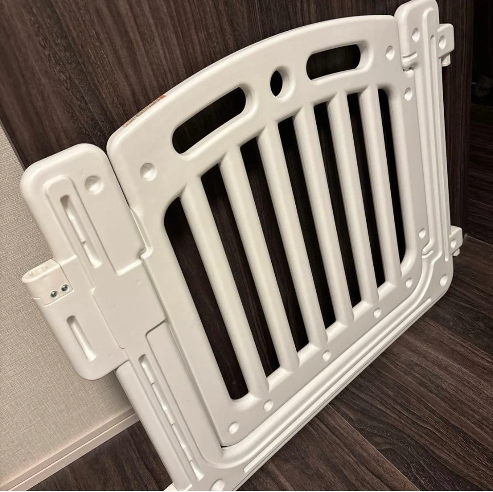 カトージ　ベビーサークルの写真2枚目