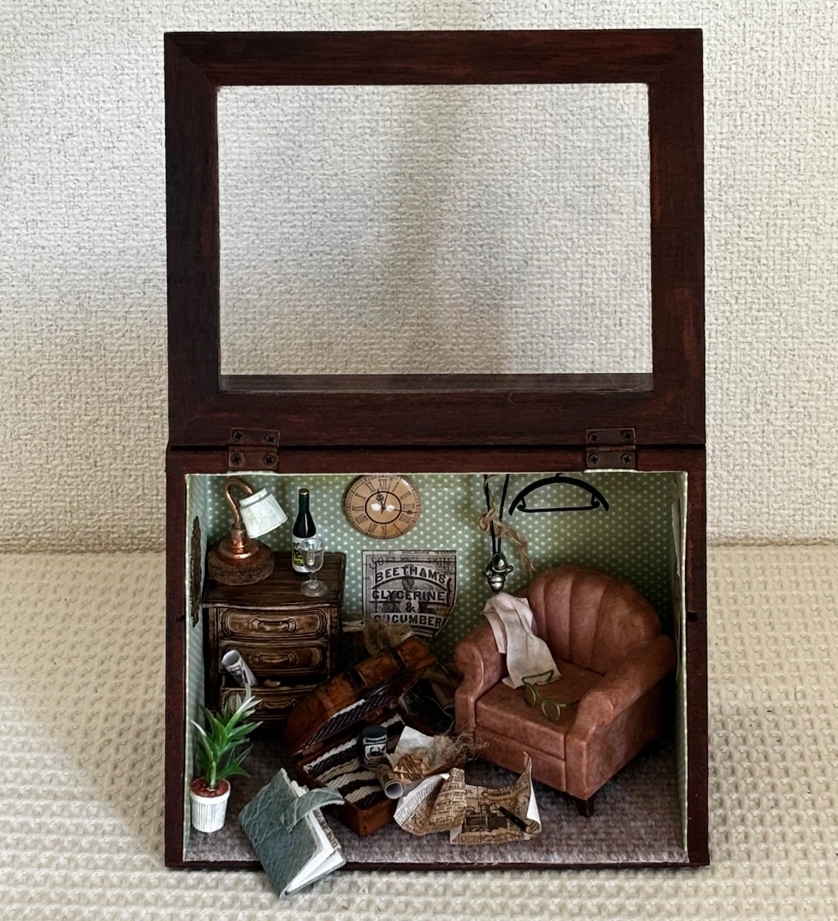 ハンドメイド 【探検家の部屋】ドールハウス ミニチュア ジオラマ ボックスの写真6枚目