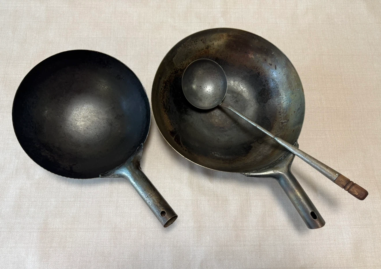 中華鍋 2点(33cm、27cm)、お玉セット