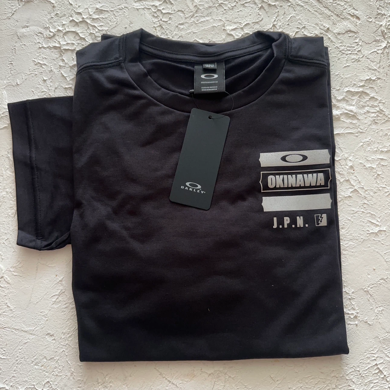 オークリー OKINAWA 限定Tシャツ M