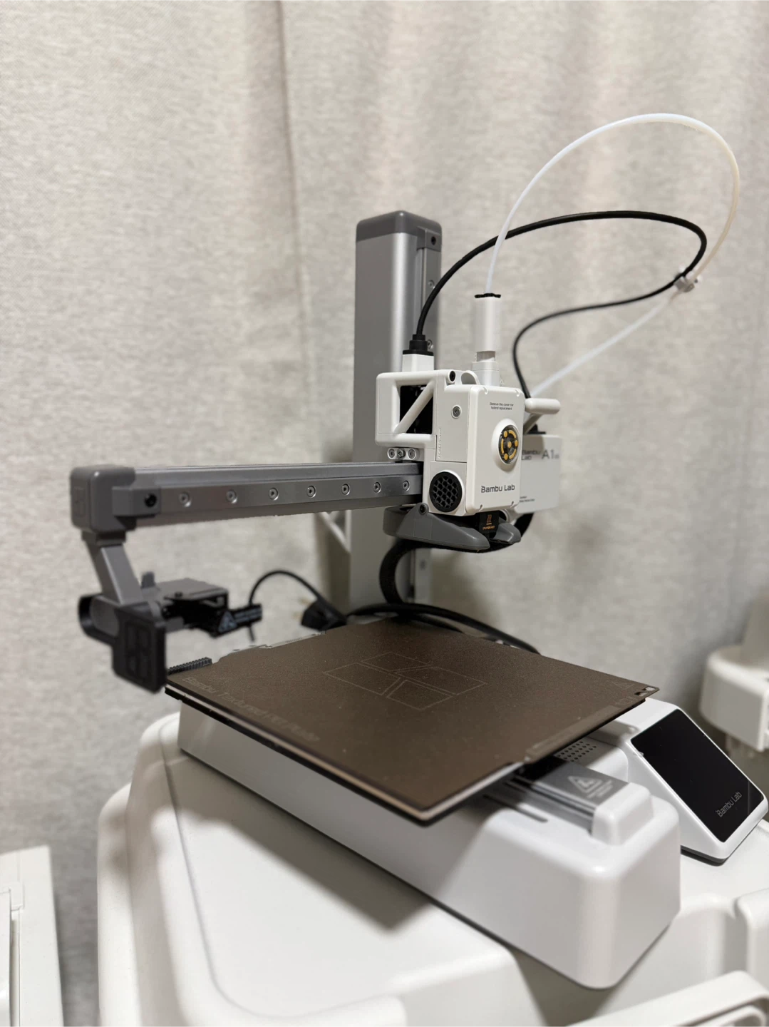 【美品】おまけ付きbambu lab a1 mini 3Dプリンターの写真2枚目