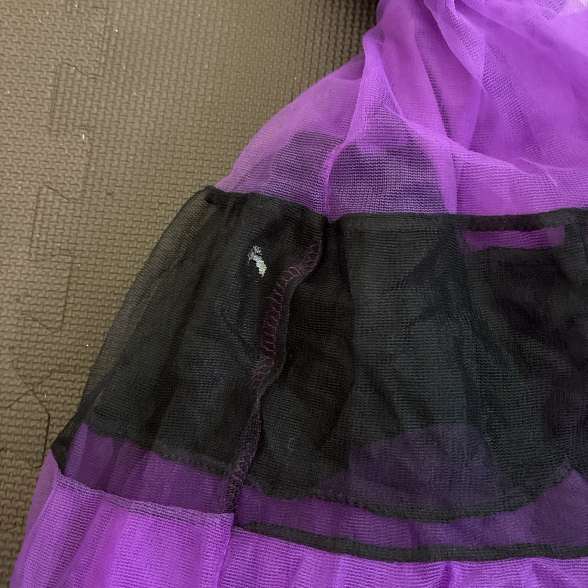 ハロウィン 魔女 ドレス パープル ブラック　120-130の写真4枚目
