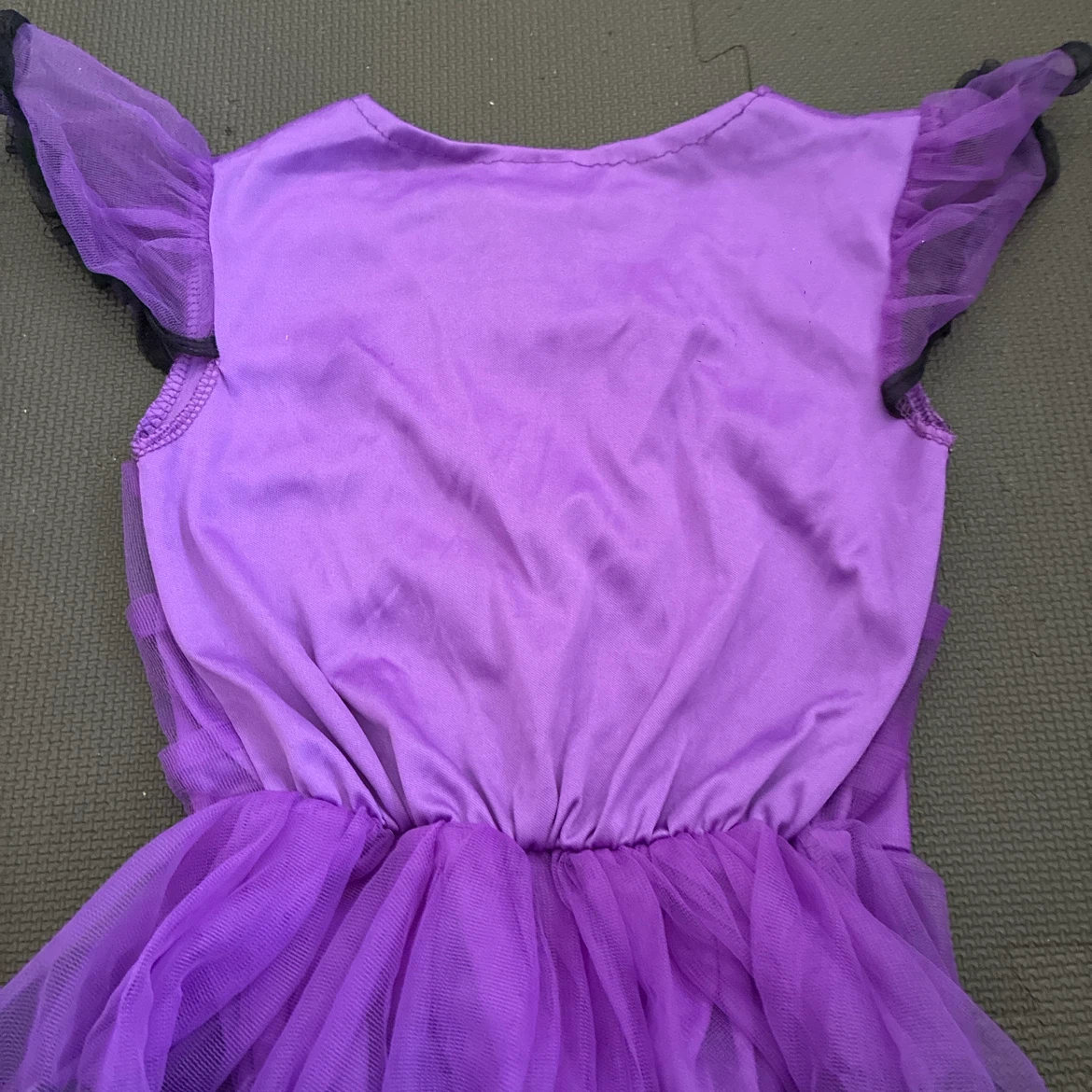 ハロウィン 魔女 ドレス パープル ブラック　120-130の写真7枚目