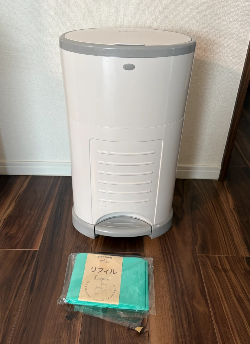 美品。おむつ用ゴミ箱 korbell おむつペール ホワイト 袋付き