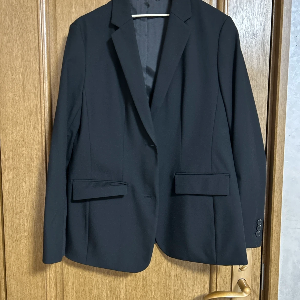 ユニクロ セットアップ 黒 S/Mの写真2枚目