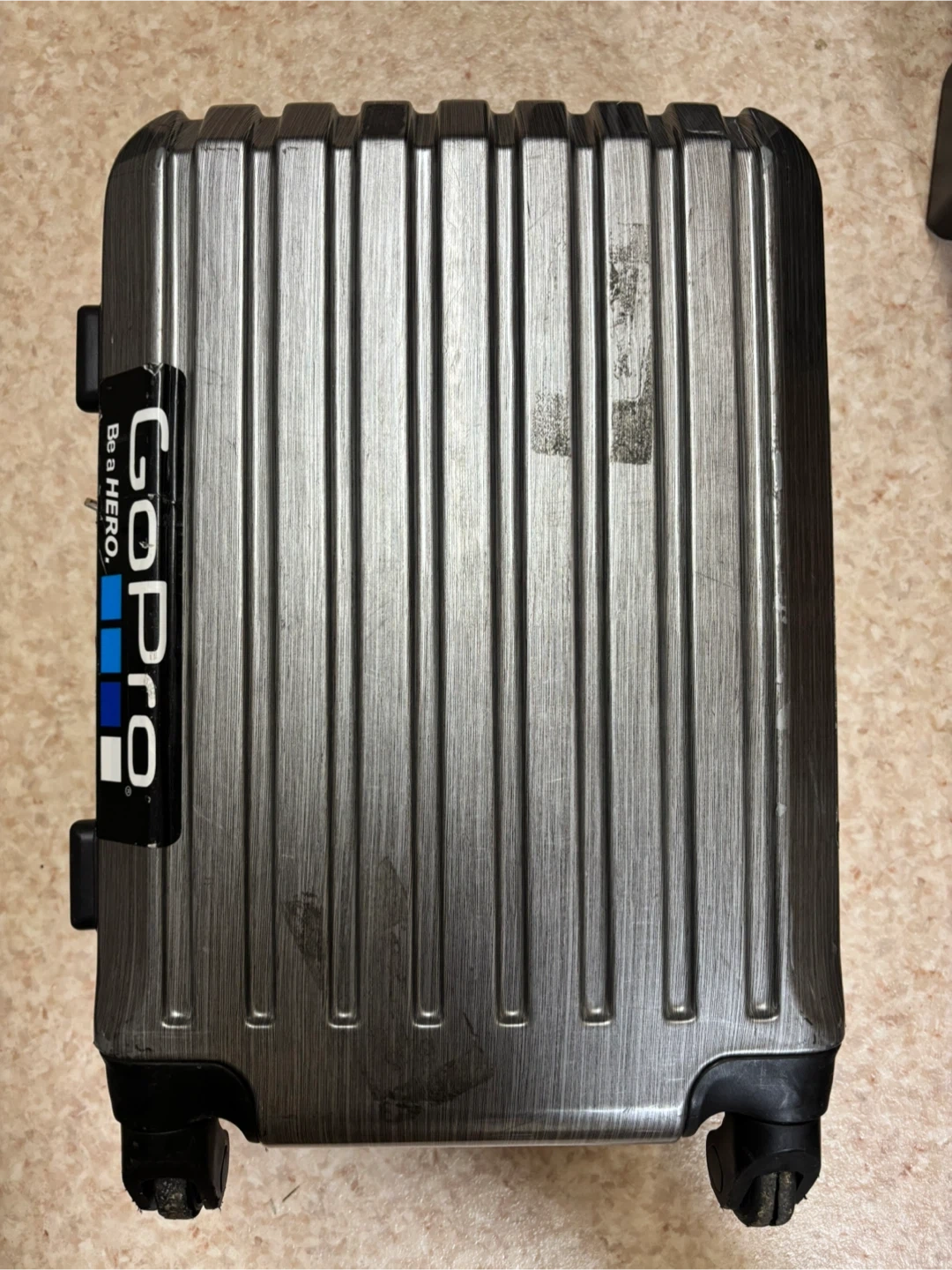 フィールドア スーツケース 機内持ち込みの写真3枚目
