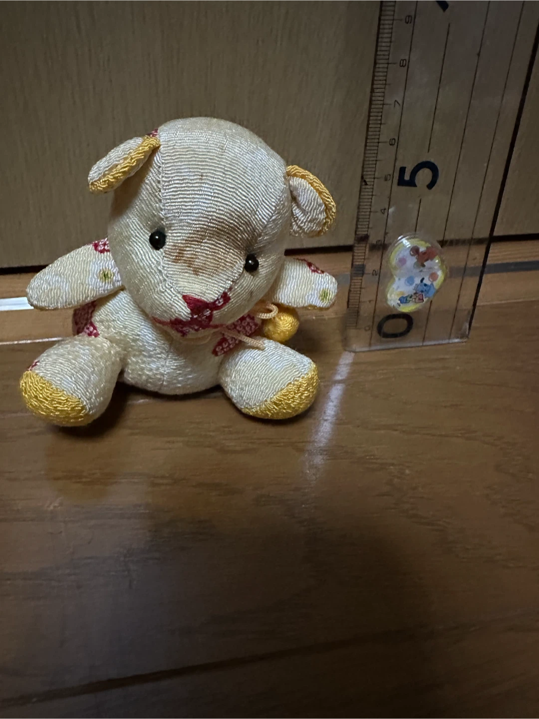 和柄 くまのぬいぐるみ