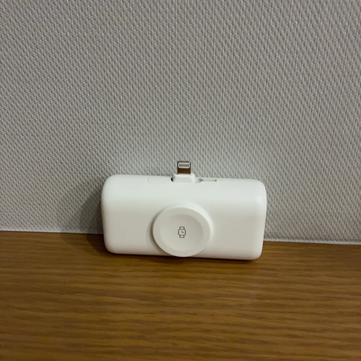 3in1モバイルバッテリー Lightning充電ケーブル付きの写真2枚目