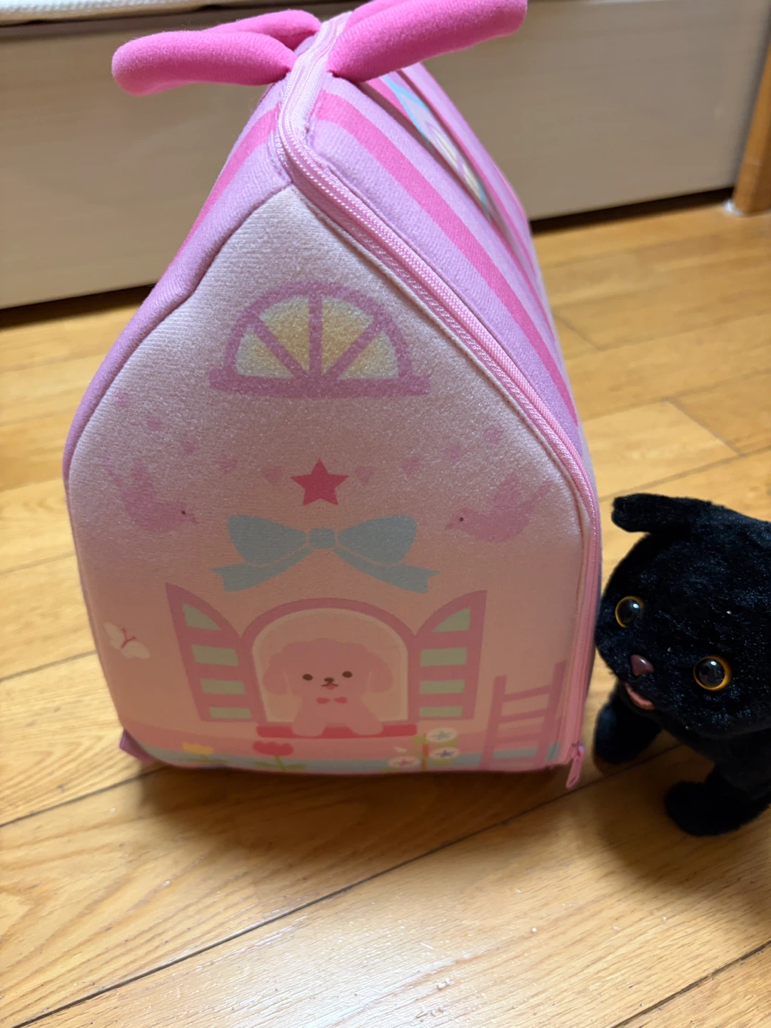 犬のぬいぐるみ用 ハウス型キャリーバッグの写真3枚目