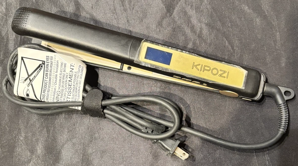 KIPOZI チタン ヘアアイロン LCD温度表示 動作確認済み