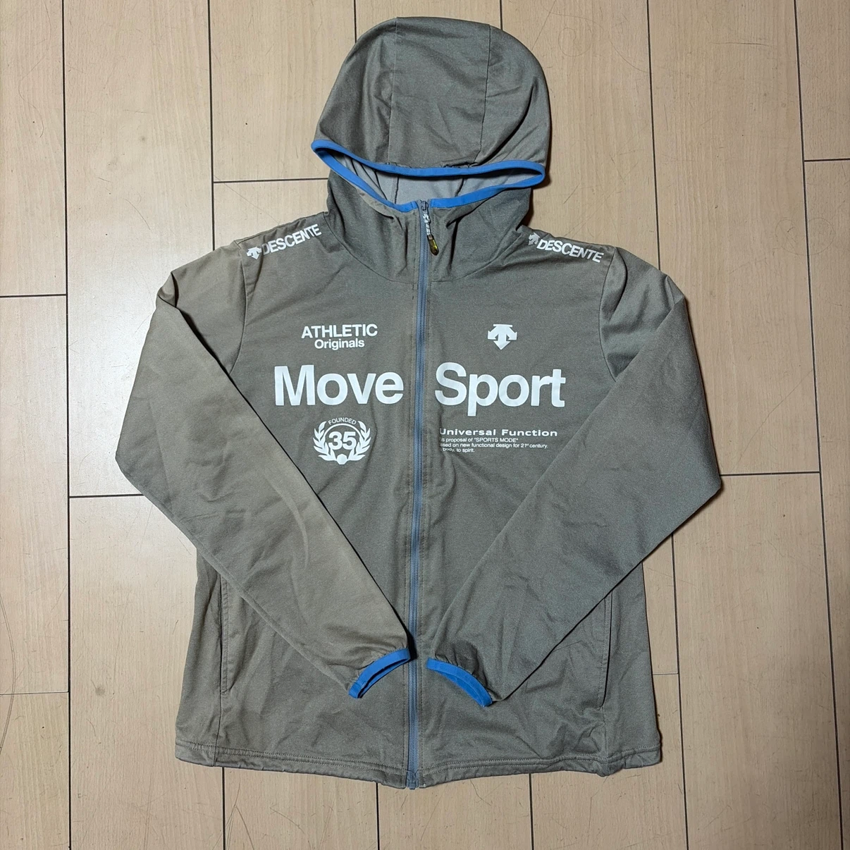 デサント ムーブスポーツ パーカー グレー L