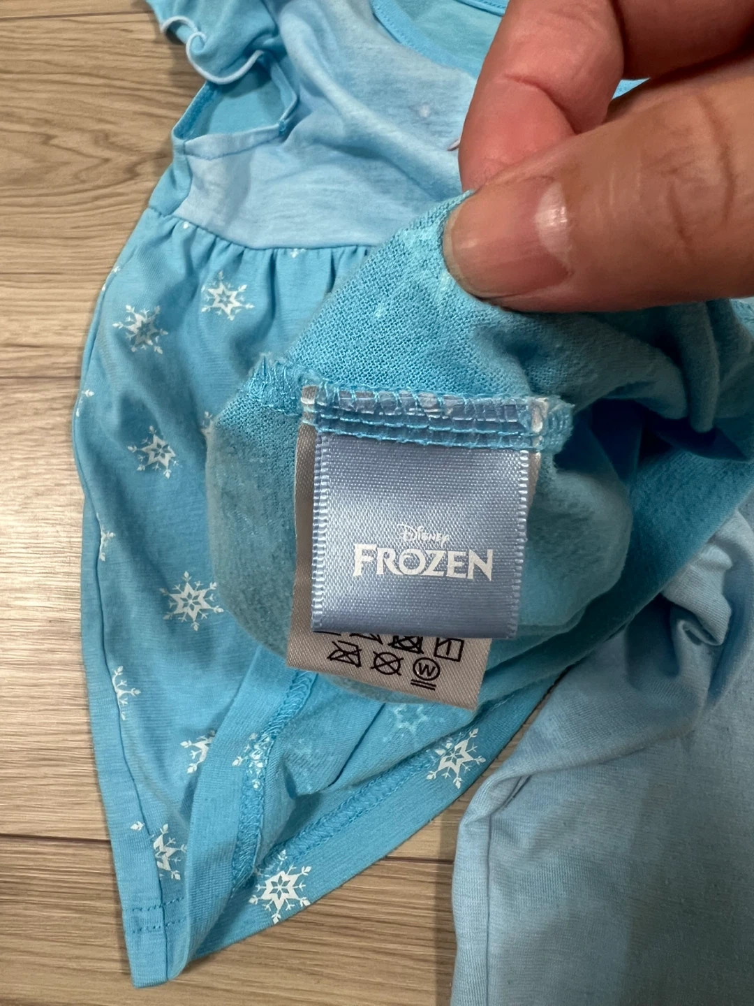 ディズニー アナ雪 パジャマ110cm 3点セットの写真4枚目