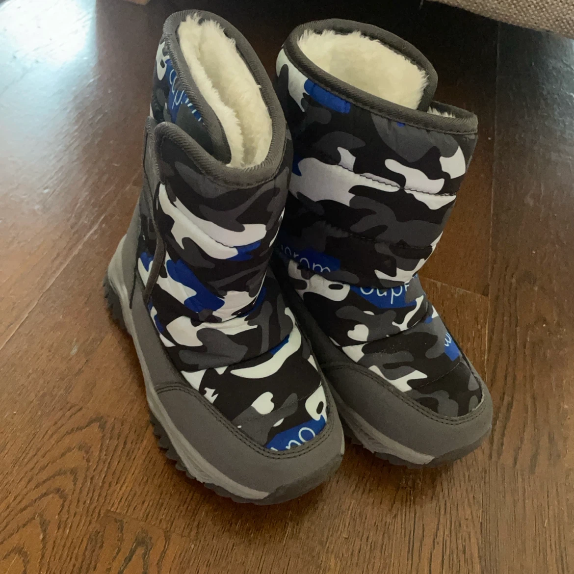 Winter shoes size 31