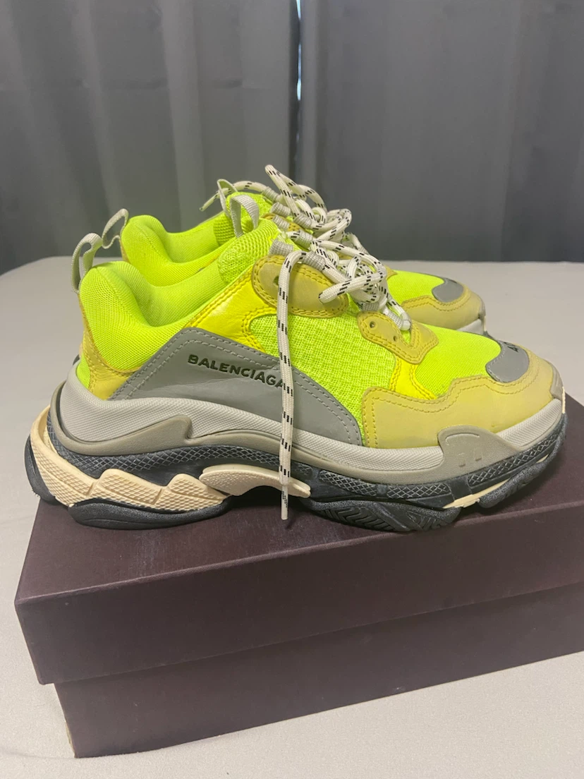 balenciaga triple s バレンシアガ トリプルS イエロー 40の写真3枚目